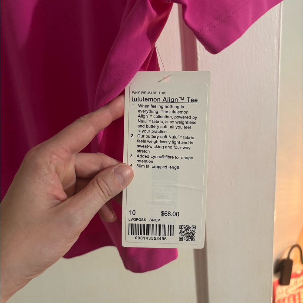 Lululemon Align Tee - Picture 5 of 5